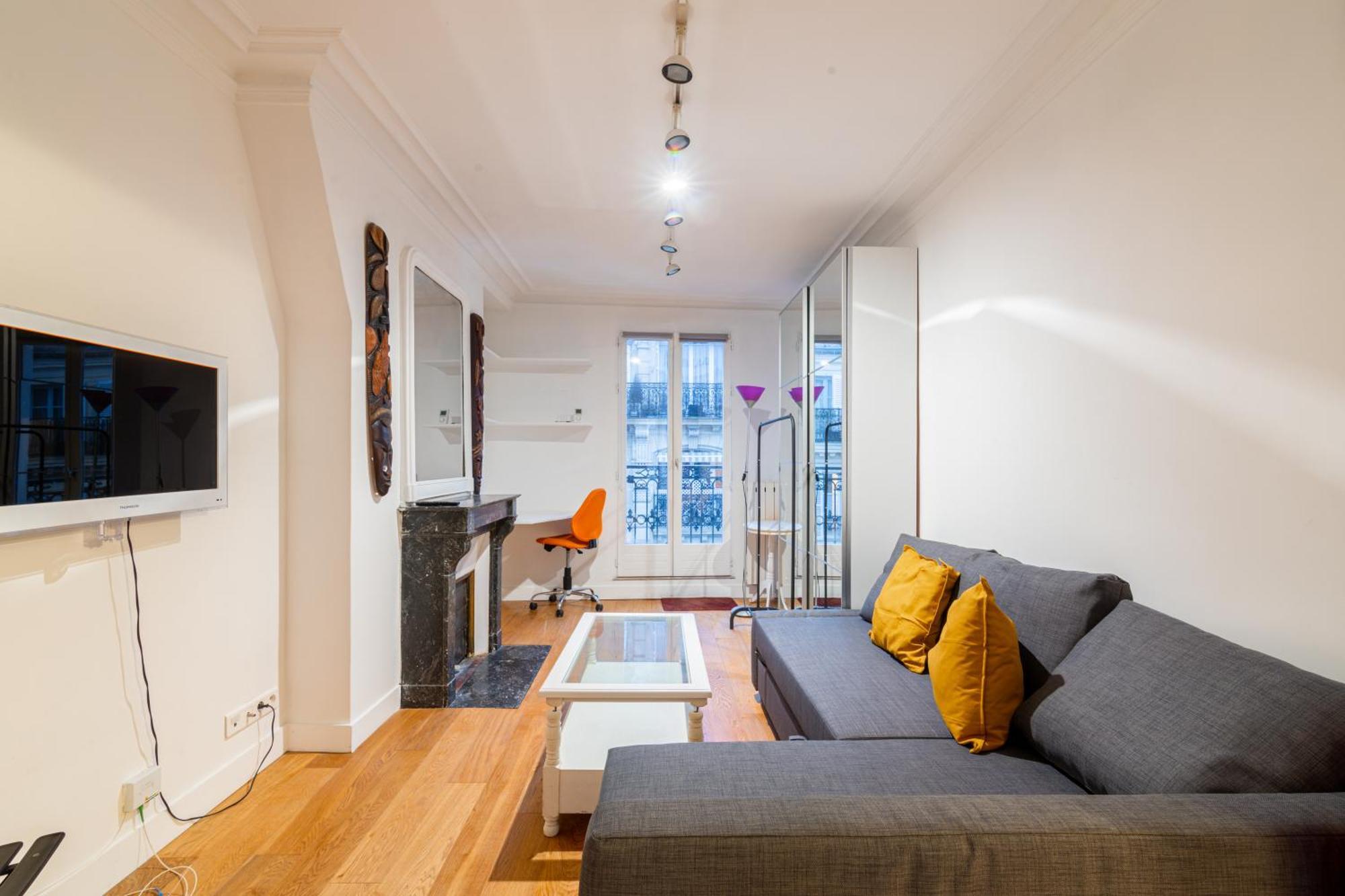 Luxurious 1 Bedroom Tour Eiffel Saint Dominique Free Netflix París Exterior foto