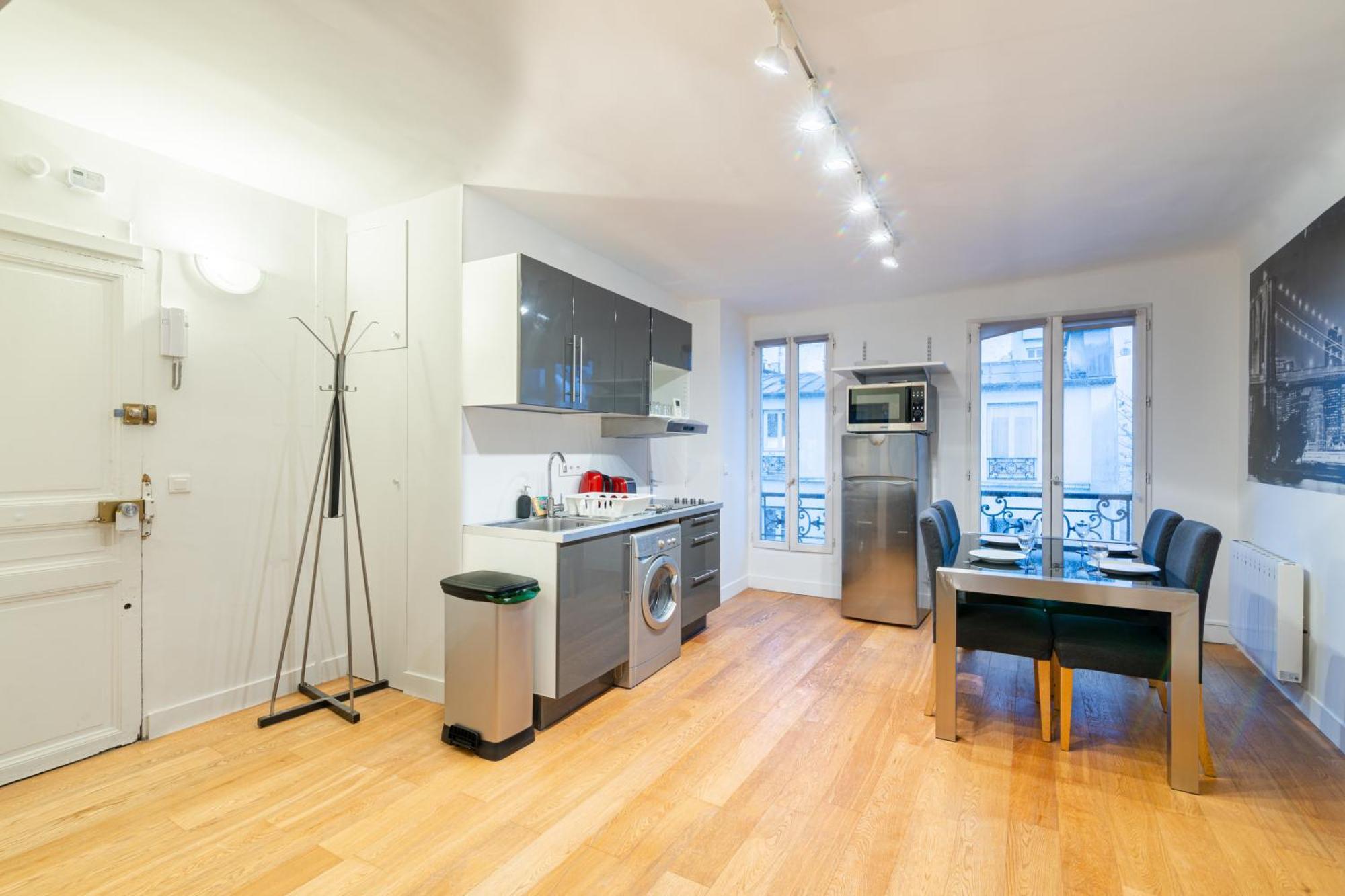 Luxurious 1 Bedroom Tour Eiffel Saint Dominique Free Netflix París Exterior foto