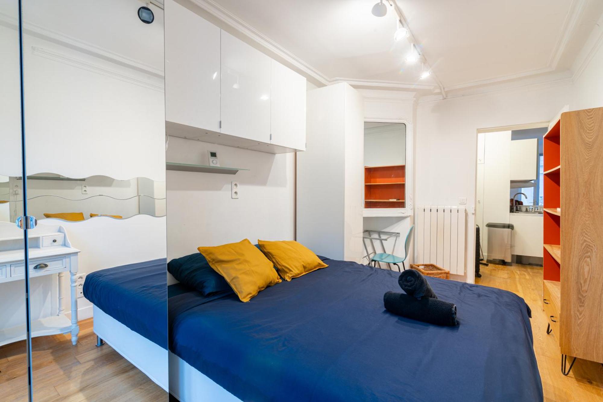Luxurious 1 Bedroom Tour Eiffel Saint Dominique Free Netflix París Exterior foto